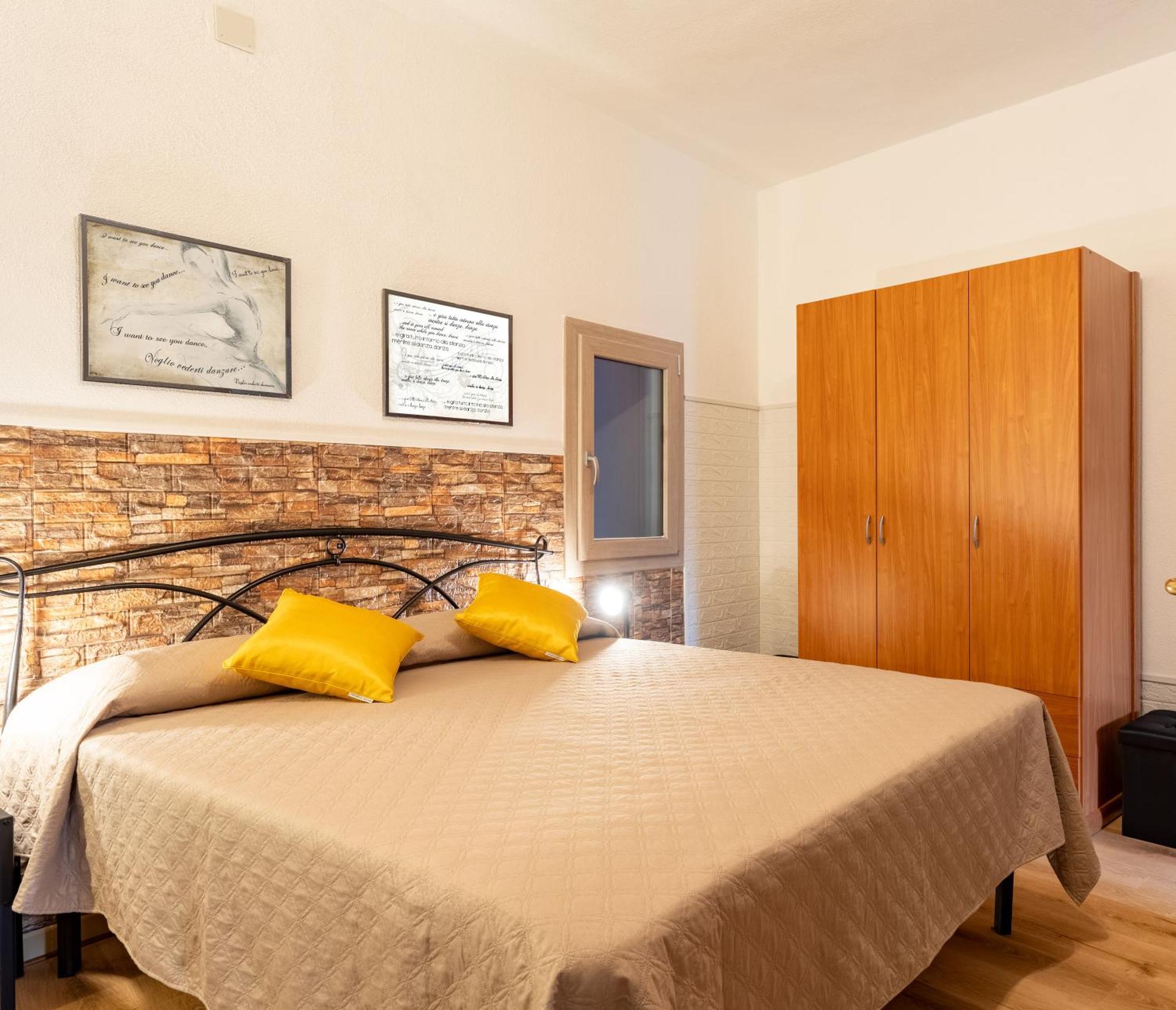 Il Cinghiale Bianco Apartment Loceri ภายนอก รูปภาพ